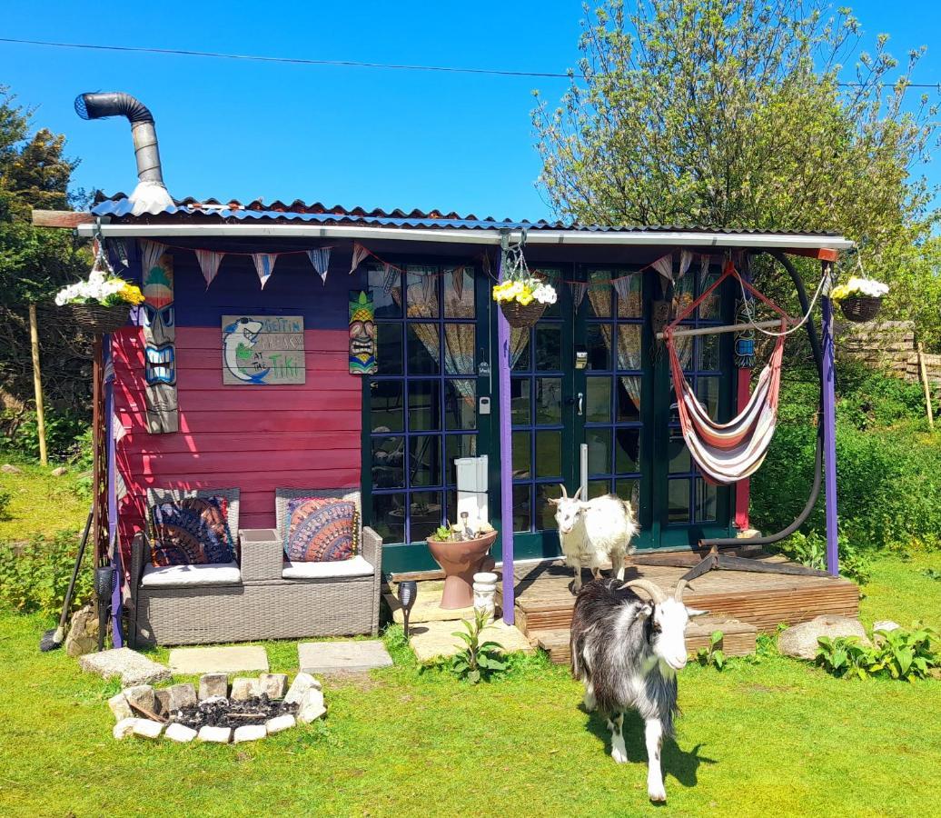 Treguth Glamping Unique Experience - Themed Huts Hotel Saint Day Bagian luar foto