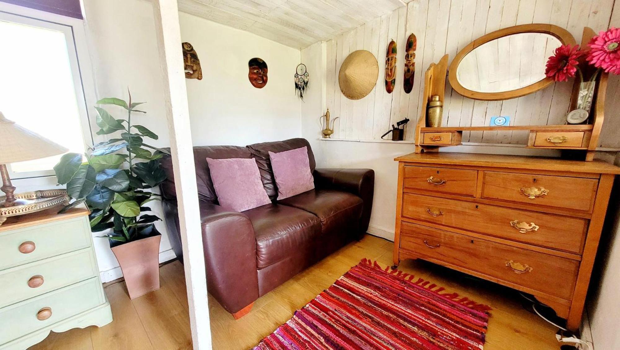 Treguth Glamping Unique Experience - Themed Huts Hotel Saint Day Bagian luar foto